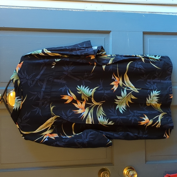 Paradise Found Honolulu Hawaii Men Shirt - Picture 6 of 7